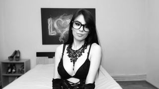 Why Looks Positivity Flourishes in Snatch Fuck Adult Cams